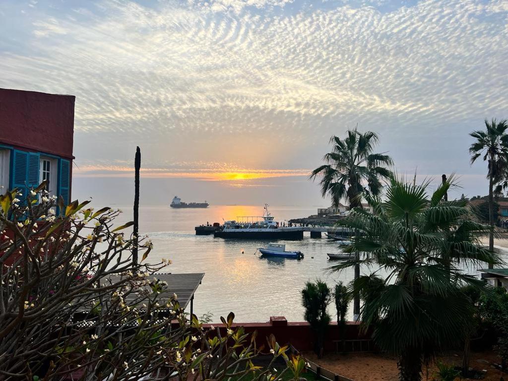 Chez Olivier - Chambre vue mer Gorée Extérieur photo